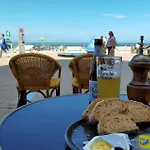 2 Bedroom Amazing In Apartamento Ostende