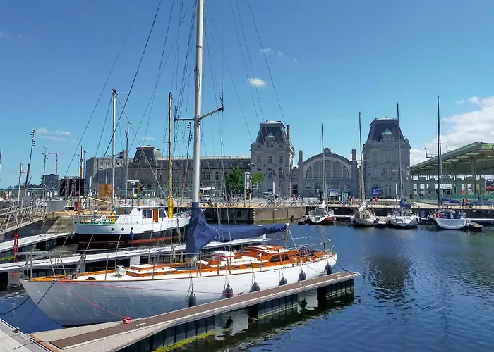 2 Bedroom Amazing In *