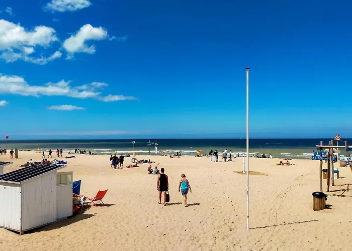 2 Bedroom Amazing In Apartamento Ostend